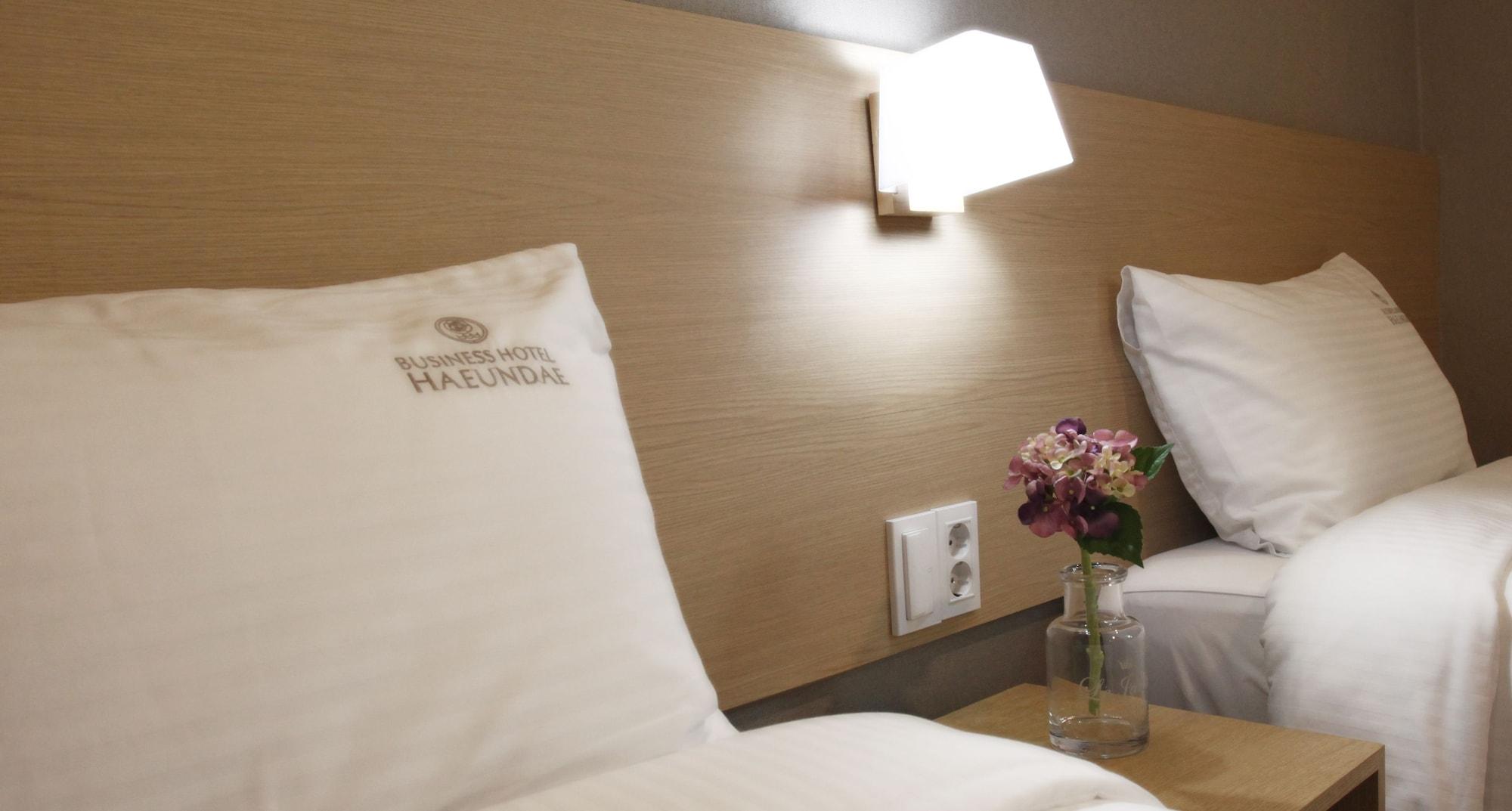 בוסאן Business Hotel Haeundae S מראה חיצוני תמונה